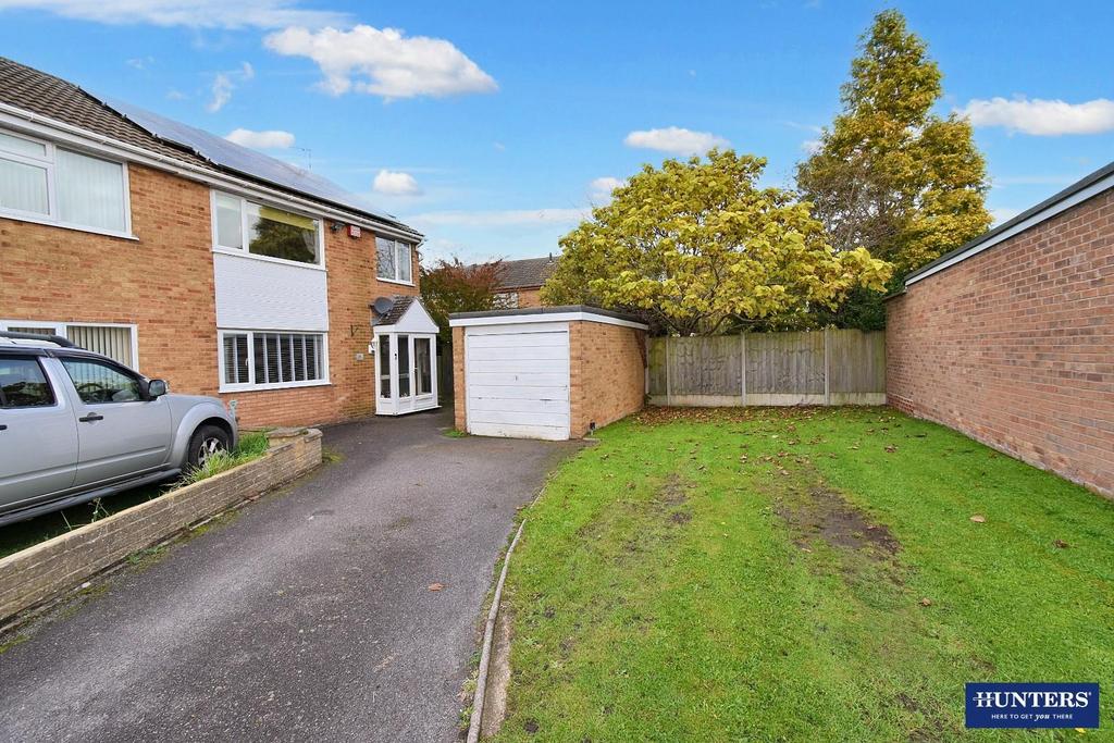 Freshwater Close, Wigston 3 bed semidetached house for sale £290,000