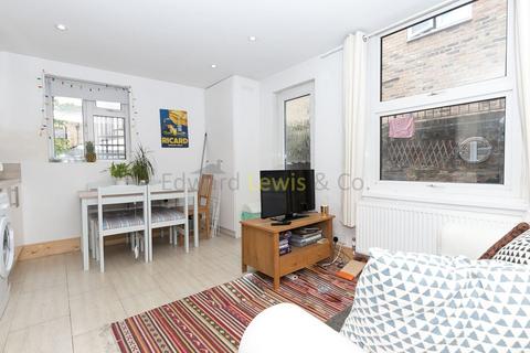 2 bedroom flat to rent, Brooke Road, London N16