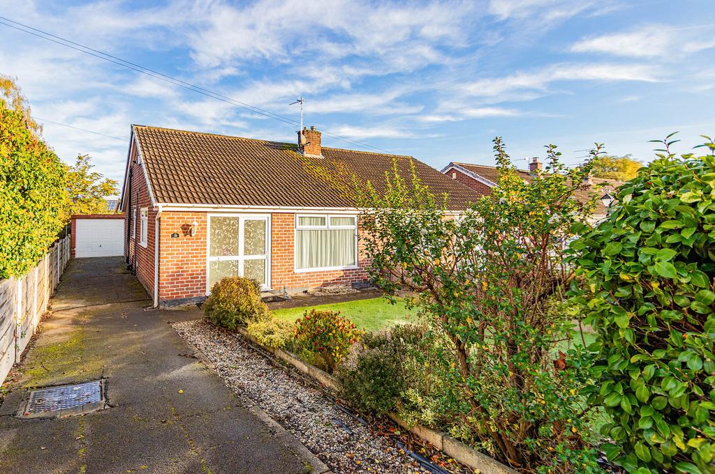 Lock Lane, Partington, Manchester, M31 2 bed semidetached bungalow for sale £210,000