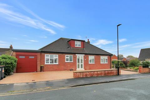 4 bedroom detached bungalow for sale, Ronway Avenue, Ripon