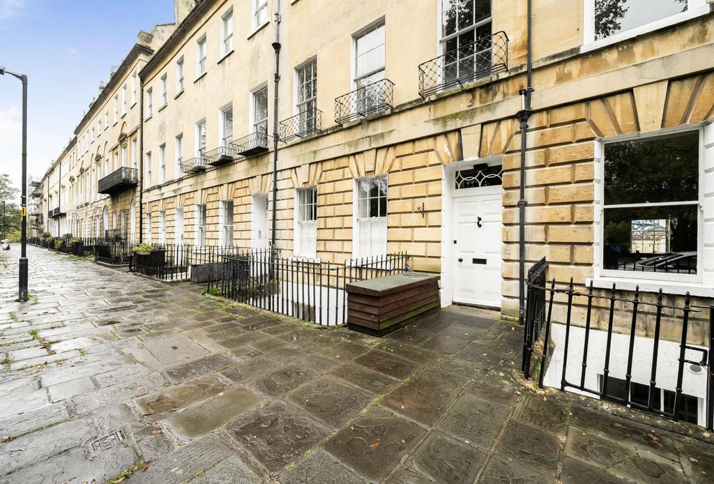 Green Park, Somerset BA1 3 bed apartment for sale £600,000