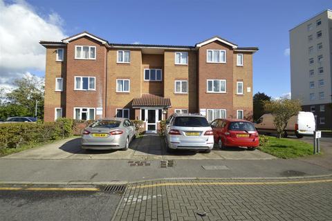 2 bedroom apartment for sale, Lewis Way, Dagenham