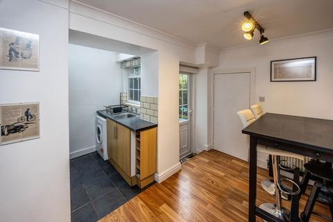 Delf Cottage Delf Place, Brighouse, HD6 3NJ