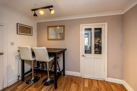 Delf Cottage Delf Place, Brighouse, HD6 3NJ