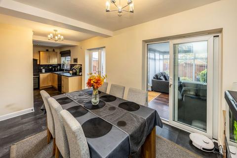 14 Long Ridge, Brighouse, HD6 3RZ