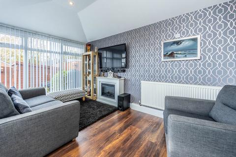 14 Long Ridge, Brighouse, HD6 3RZ