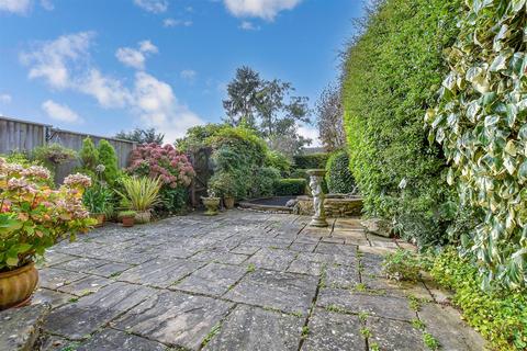 3 bedroom terraced house for sale, Ashford Road, St. Michaels, Tenterden, Kent