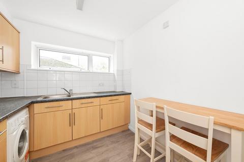 1 bedroom flat for sale, Nicholas Court, Burnt Ash Hill, Lee, London