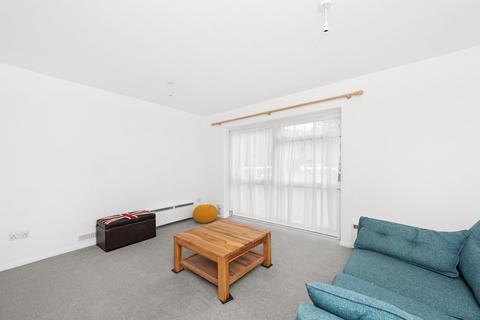 1 bedroom flat for sale, Nicholas Court, Burnt Ash Hill, Lee, London