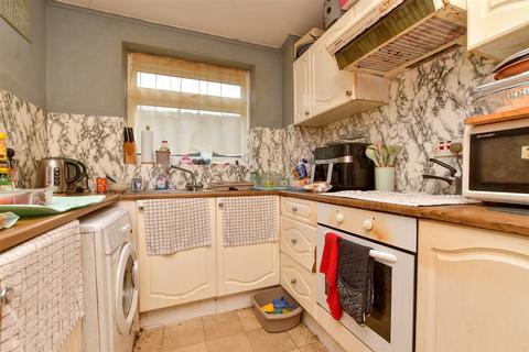 1 bedroom ground floor flat for sale, Cheam Road, Sutton, Surrey