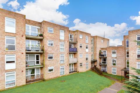 1 bedroom ground floor flat for sale, Cheam Road, Sutton, Surrey