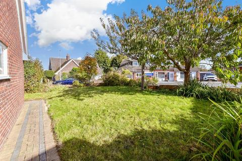 3 bedroom chalet for sale, Peak Drive, Eastry, Sandwich, Kent