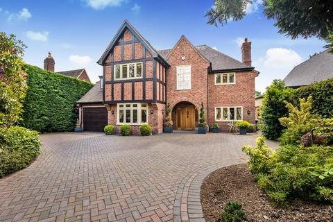 6 bedroom detached house to rent, Moor Hall Drive, Sutton Coldfield, West Midlands, B75