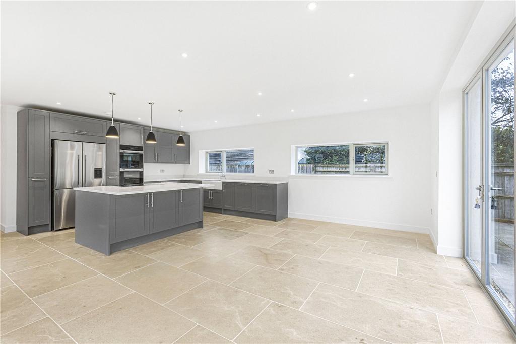 Kitchen Family Room