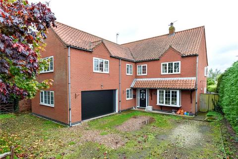 5 bedroom detached house for sale, Main Street, Wressle, Selby, East Yorkshire, YO8