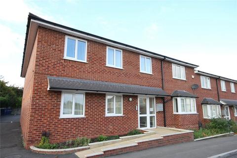 2 bedroom flat to rent, Cleveland Street, Normanby