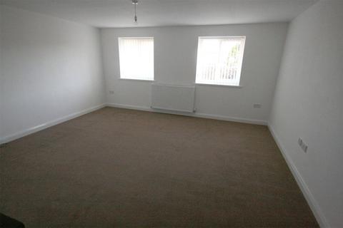 2 bedroom flat to rent, Cleveland Street, Normanby