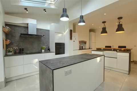 576 Acklam Road, Middlesbrough, TS5 8BE