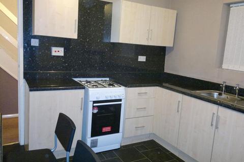 3 bedroom end of terrace house to rent, Milton Green, Shieldfield, Newcastle Upon Tyne