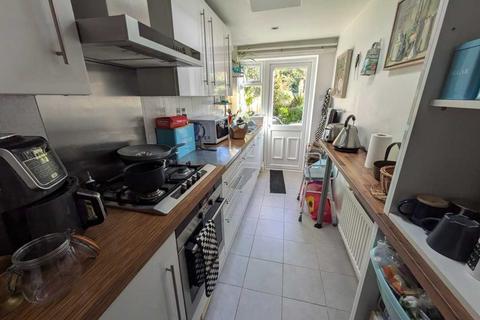 2 bedroom terraced house to rent, Lansdown Road, Kent CT1