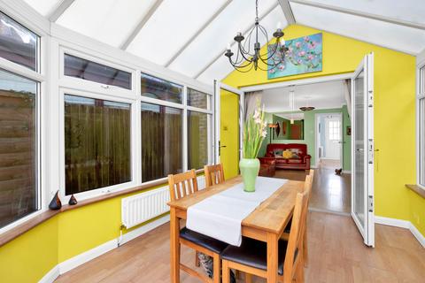 2c Whitmore Road, Beckenham, BR3 3NT