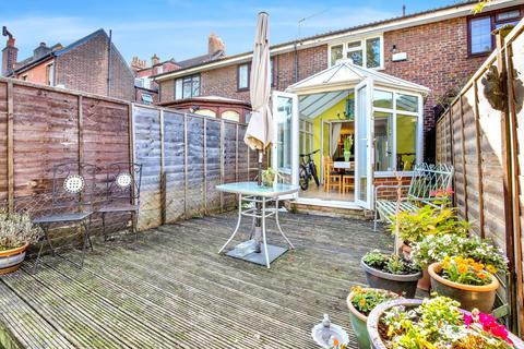 2c Whitmore Road, Beckenham, BR3 3NT