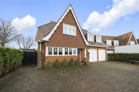 5 bedroom detached house for sale, Shepperton Road, Surrey TW18