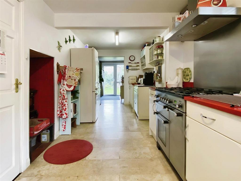 Kitchen/Breakfast Room