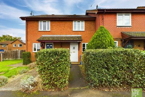 2 bedroom terraced house for sale, Staffordshire Croft, Warfield, Bracknell, Berkshire, RG42