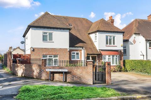 4 bedroom detached house for sale, Furzedown Road, Sutton