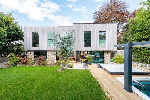4 bedroom detached house for sale, St. Georges Road, Sevenoaks, Kent, TN13