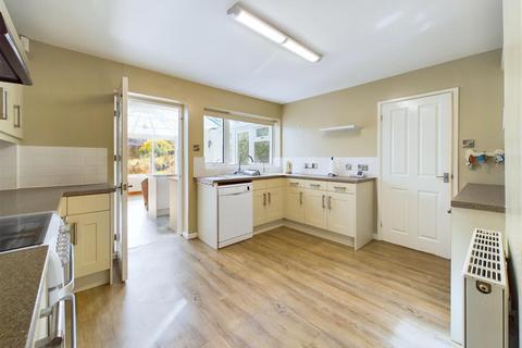 3 bedroom detached bungalow for sale, Whitwell Lane, Pontesbury, Shrewsbury