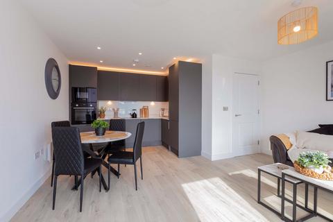 undefined, Clivemont Road, Maidenhead SL6