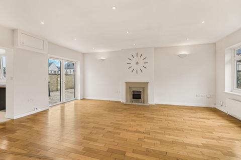 undefined, Evesham Road, Cheltenham GL52
