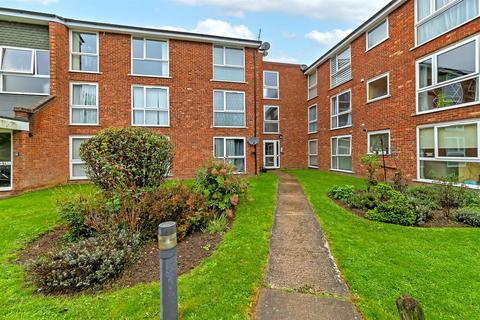 1 bedroom flat for sale, Hardwicke Place, London Colney, St. Albans