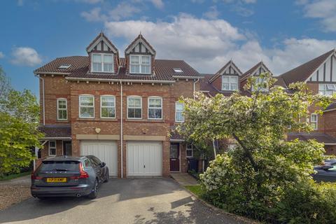 5 Wheelock Close, Northwich, CW9 8TQ