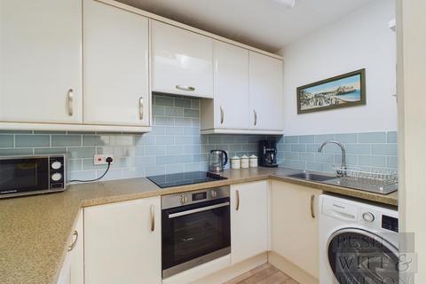 2 bedroom apartment for sale, Market Street, St. Leonards-On-Sea