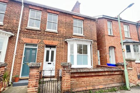 2 bedroom end of terrace house to rent, Mill Road, Bury St. Edmunds IP33