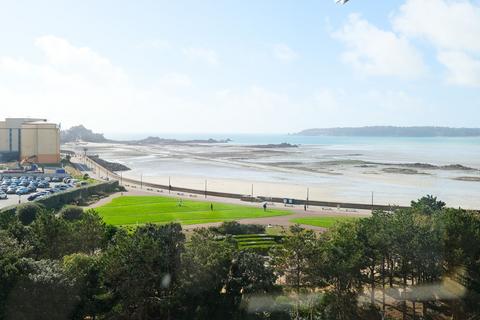 3 bedroom apartment for sale, Esplanade, St Helier JE2