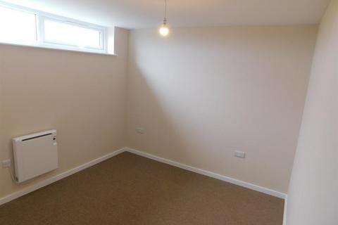 2 bedroom flat to rent, Stephenson Street, North Shields, NE30 1QA