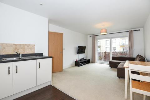 2 bedroom flat for sale, The Embankment,  Nash Mills Wharf,  Hemel Hempstead,  HP3