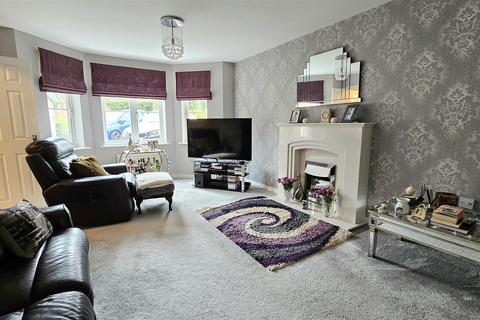 4 bedroom detached house for sale, Swan Hill, Mickleover