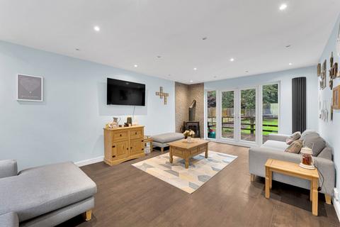 5 bedroom detached house for sale, Stockham Close, Runcorn WA7