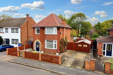 3 bedroom detached house for sale, Lynden Avenue, Long Eaton