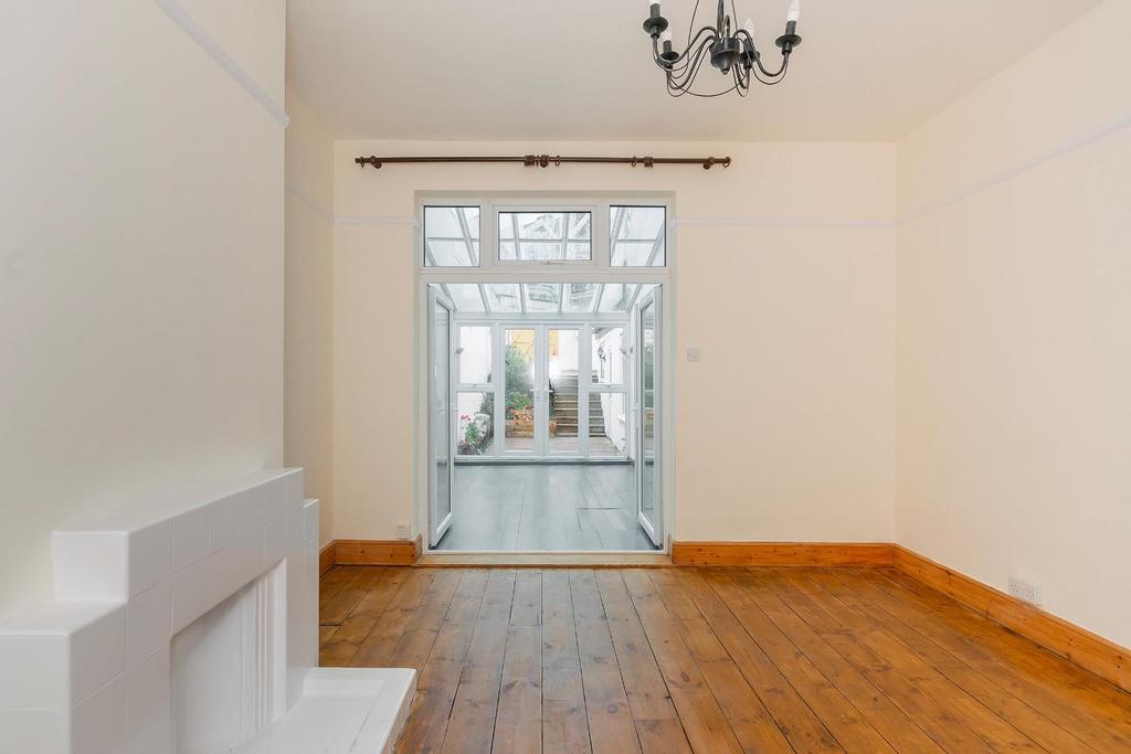 0 A7 RSV - Dining Room B.jpg