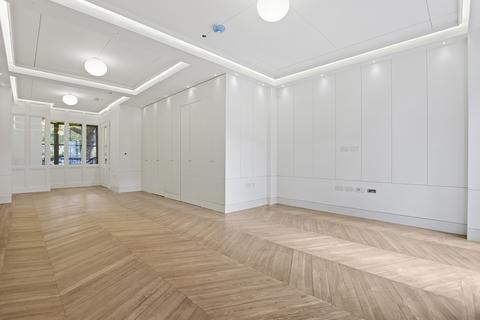 undefined, Belmont Street, London, NW1