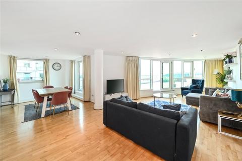 2 bedroom apartment for sale, Bridge House, 18 St George Wharf,, Vauxhall,, London, SW8