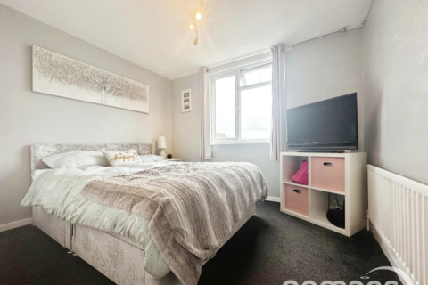 73 Bennet Close, Basingstoke, RG21 5JS