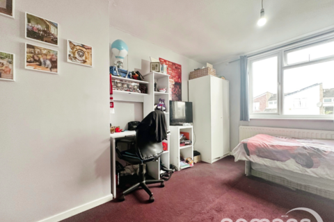 73 Bennet Close, Basingstoke, RG21 5JS