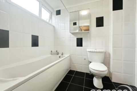 73 Bennet Close, Basingstoke, RG21 5JS